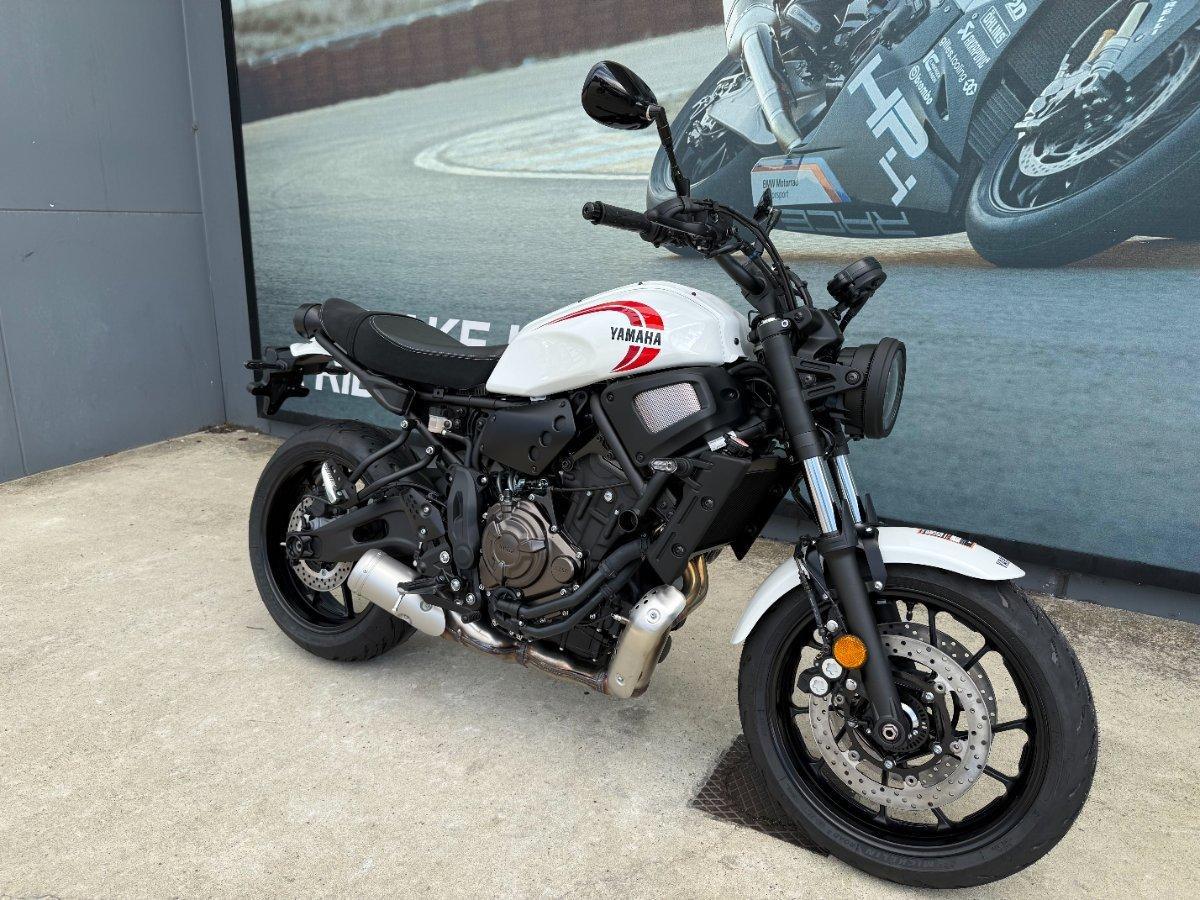2026 YAMAHA XSR700 ROAD