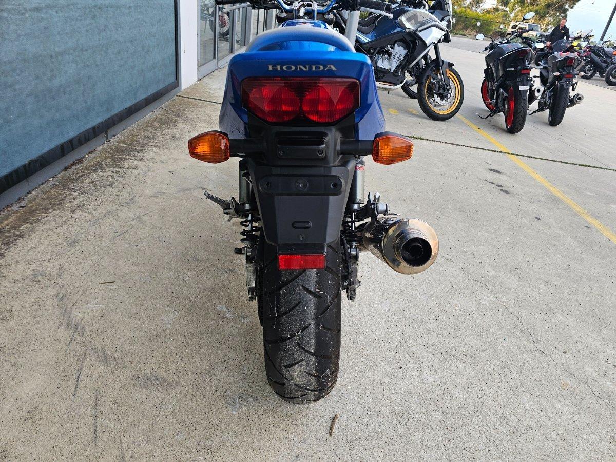 2010 HONDA CB400 ROAD