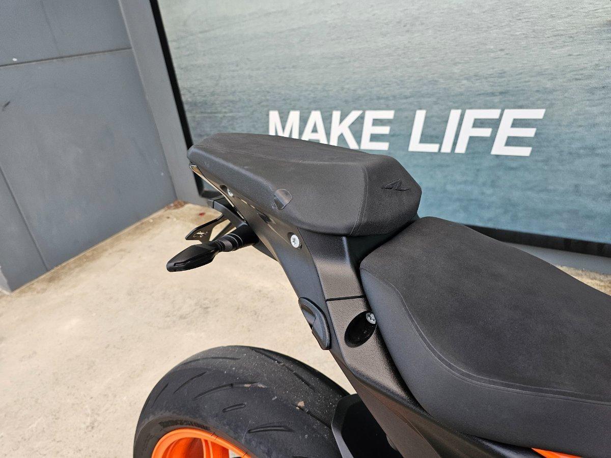 2023 KTM 1290 SUPER DUKE R SPORTS