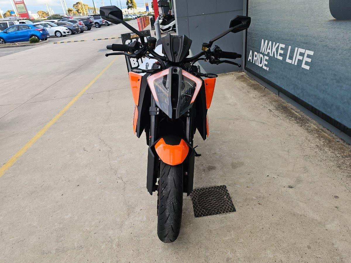 2023 KTM 1290 SUPER DUKE R SPORTS