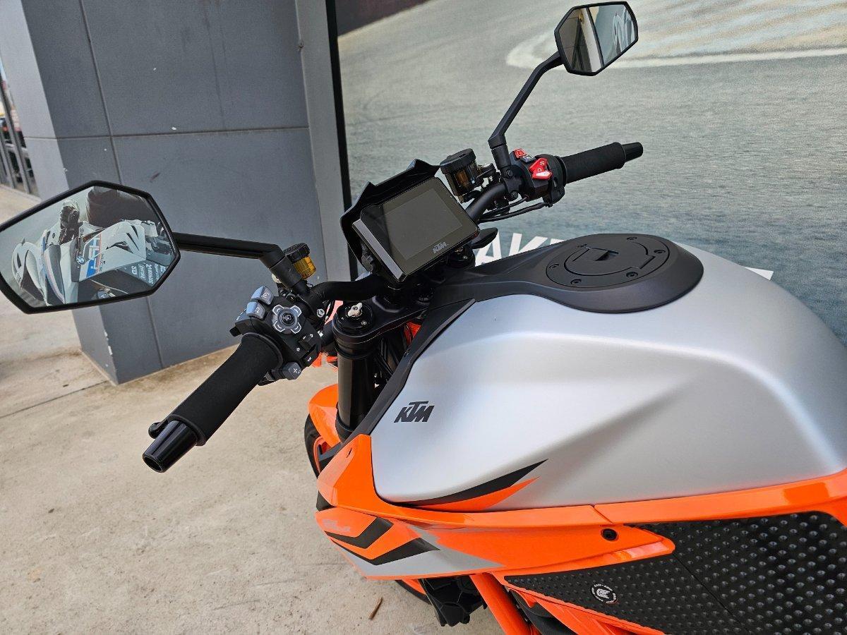 2023 KTM 1290 SUPER DUKE R SPORTS