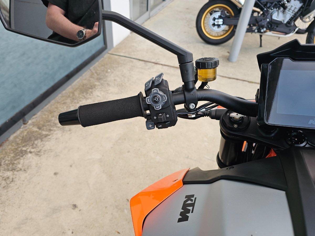 2023 KTM 1290 SUPER DUKE R SPORTS