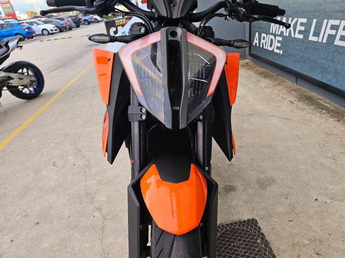 2023 KTM 1290 SUPER DUKE R SPORTS