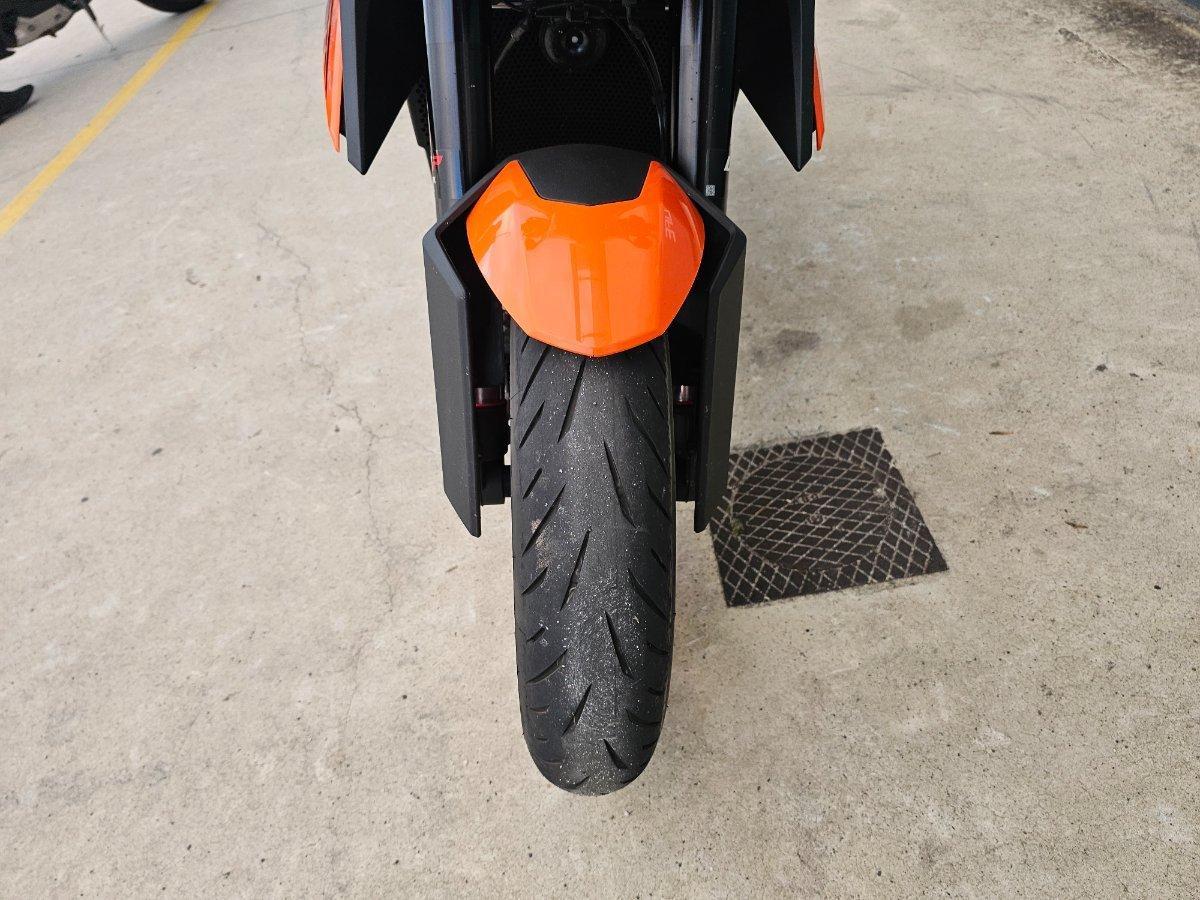 2023 KTM 1290 SUPER DUKE R SPORTS