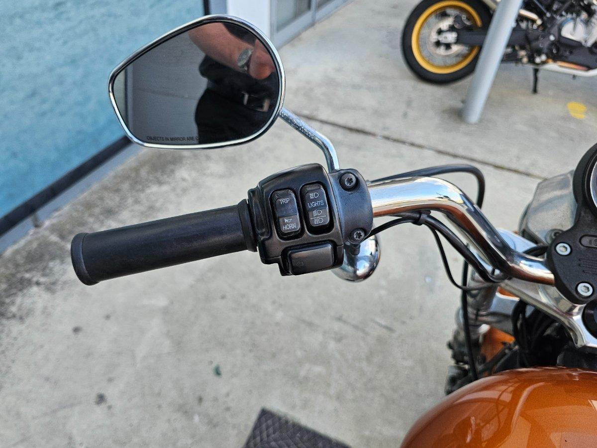 2014 HARLEY-DAVIDSON XL883L SUPER LOW CRUISER