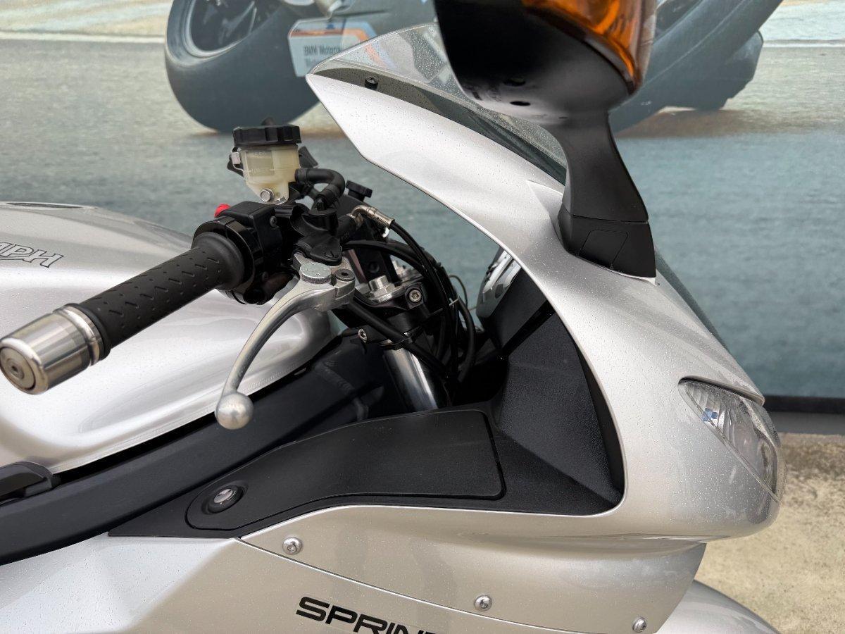 2011 TRIUMPH SPRINT GT SPORTS