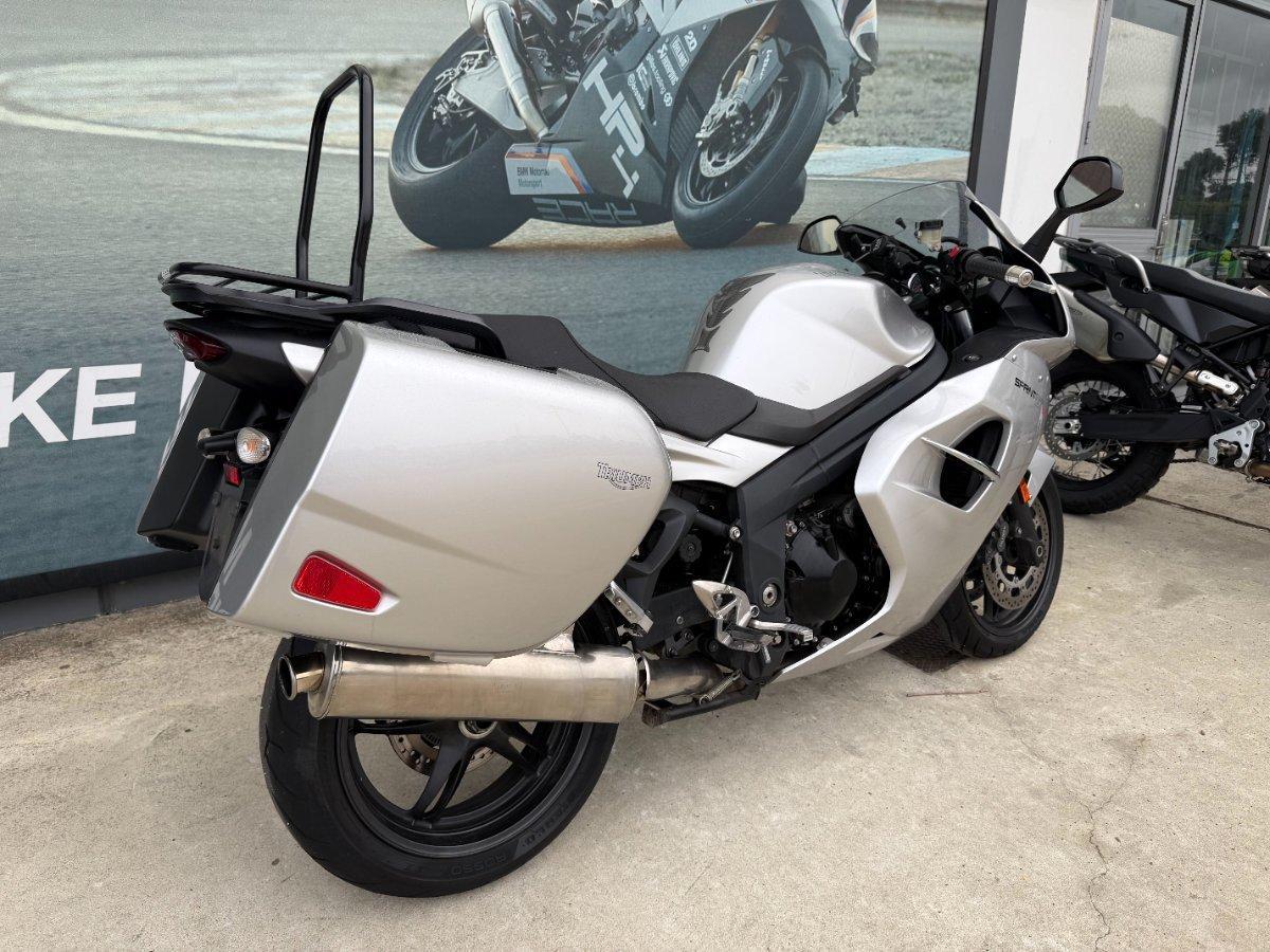 2011 TRIUMPH SPRINT GT SPORTS