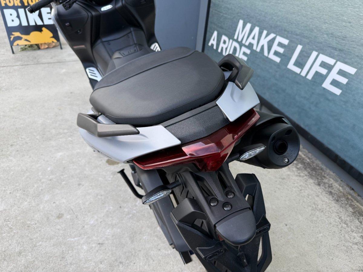 2020 YAMAHA TMAX 560 (ABS) SCOOTER