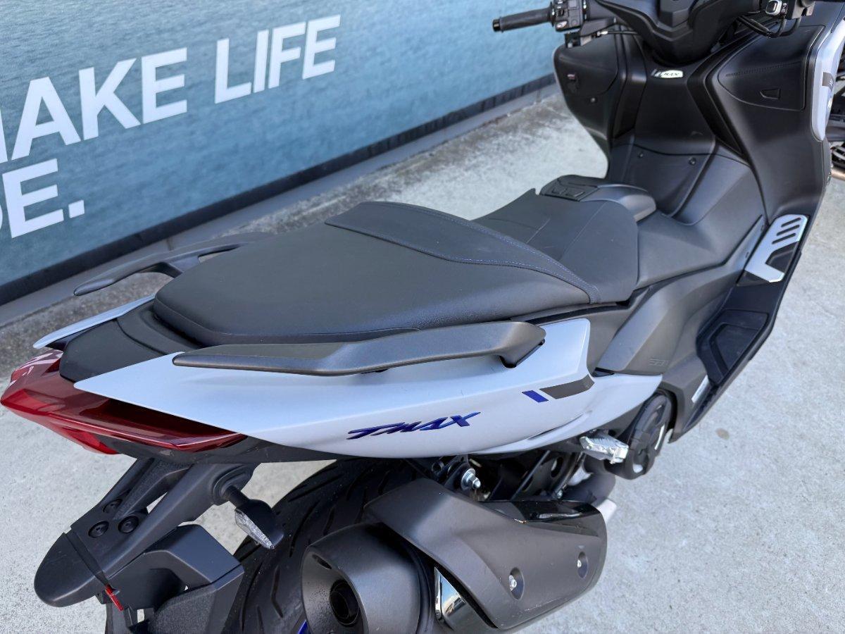 2020 YAMAHA TMAX 560 (ABS) SCOOTER