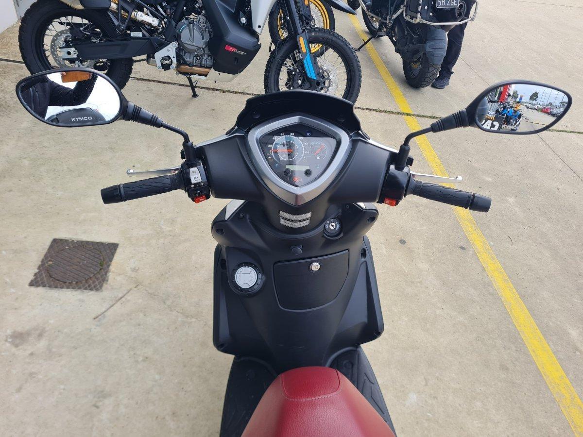 2016 KYMCO AGILITY 16+ 200i SCOOTER