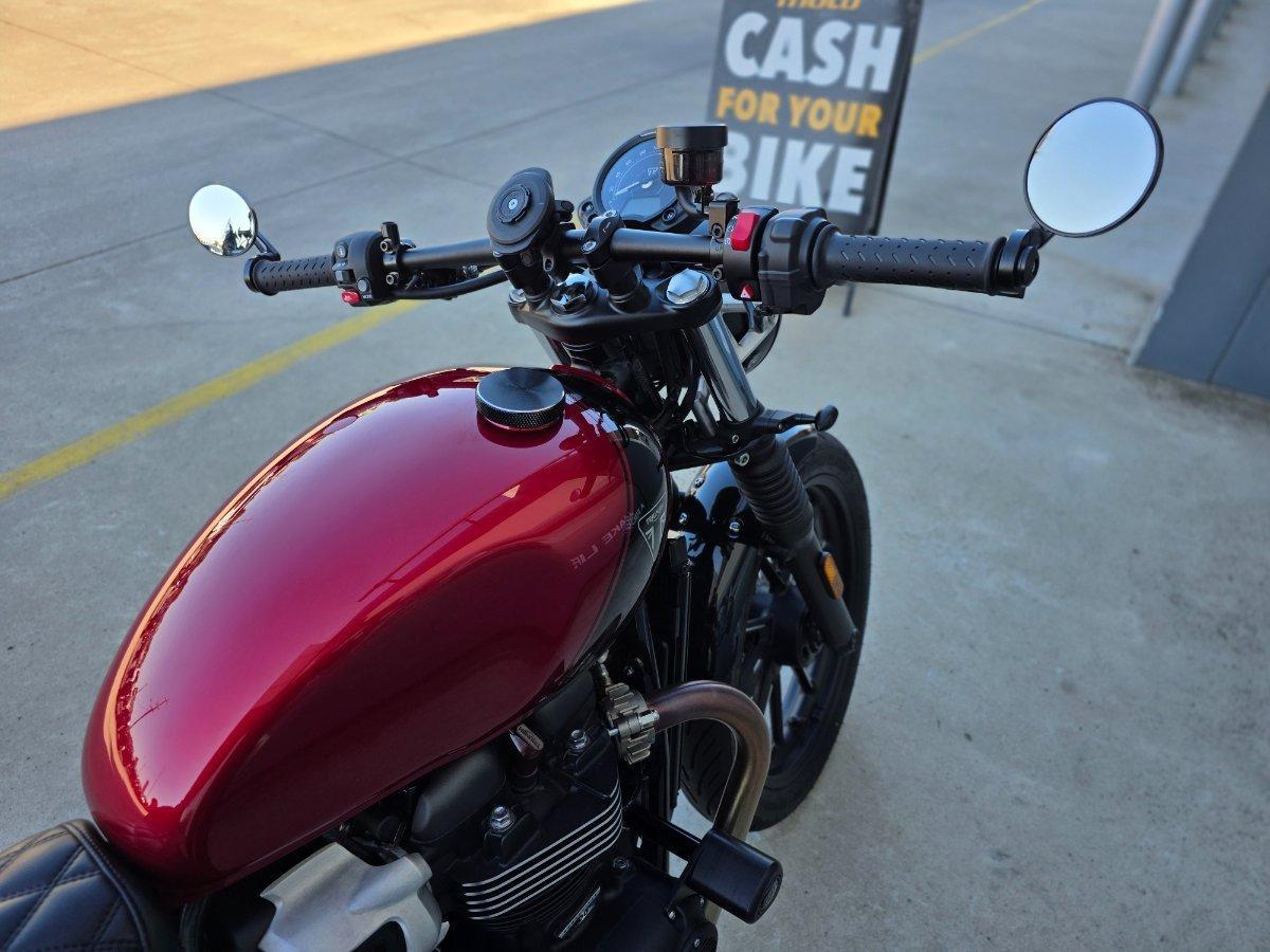 2025 TRIUMPH BONNEVILLE T100 ROAD
