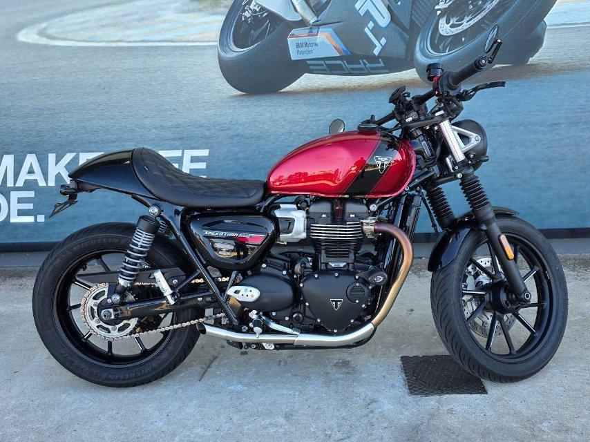 2025 TRIUMPH BONNEVILLE T100 ROAD