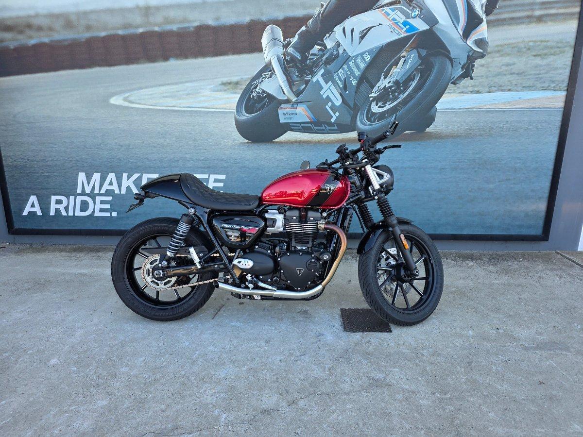 2025 TRIUMPH BONNEVILLE T100 ROAD