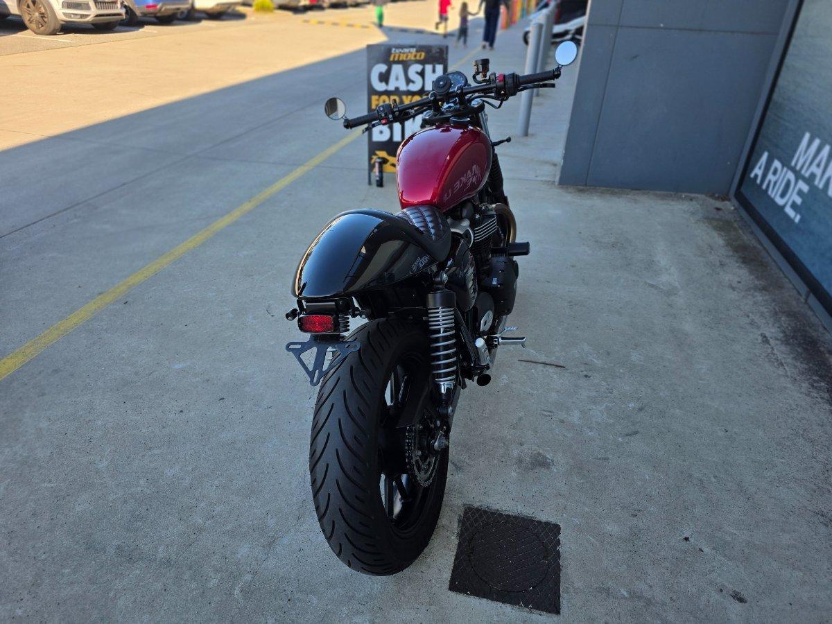 2025 TRIUMPH BONNEVILLE T100 ROAD