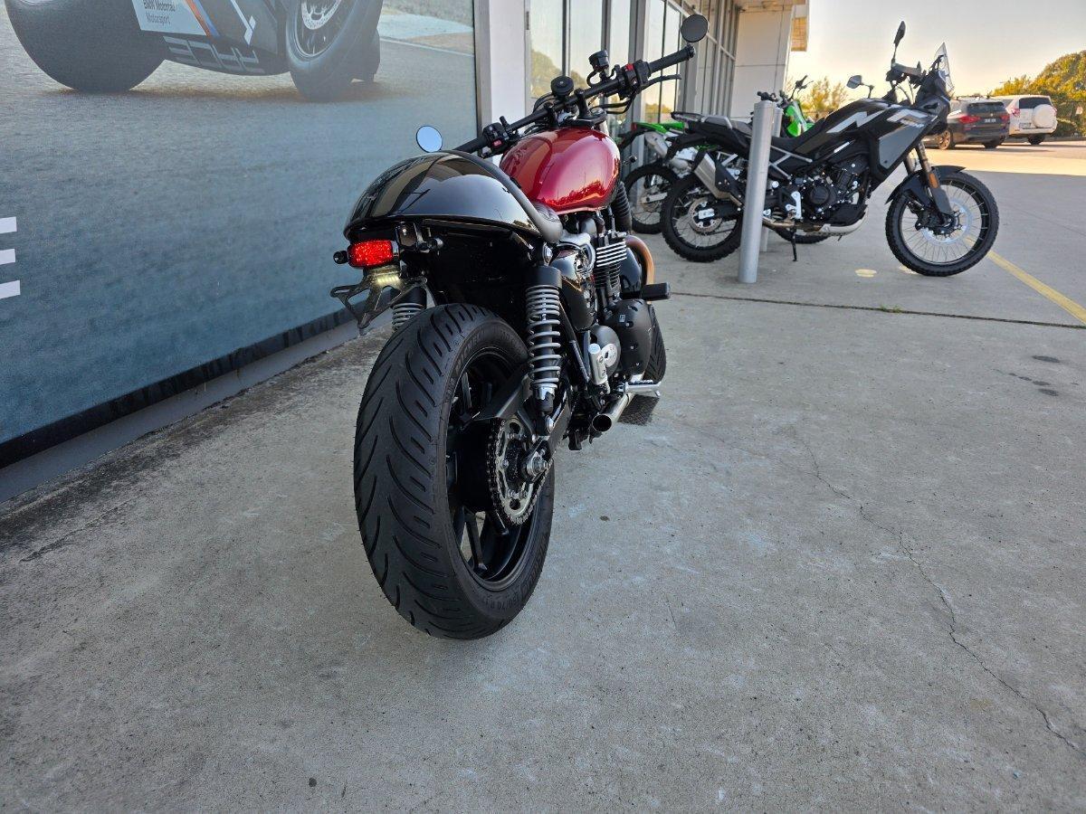 2025 TRIUMPH BONNEVILLE T100 ROAD