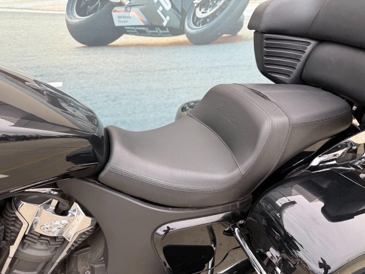 2021 INDIAN CHALLENGER LIMITED ROAD