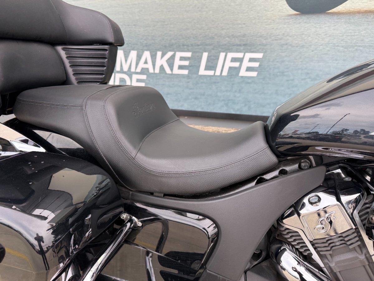 2021 INDIAN CHALLENGER LIMITED ROAD