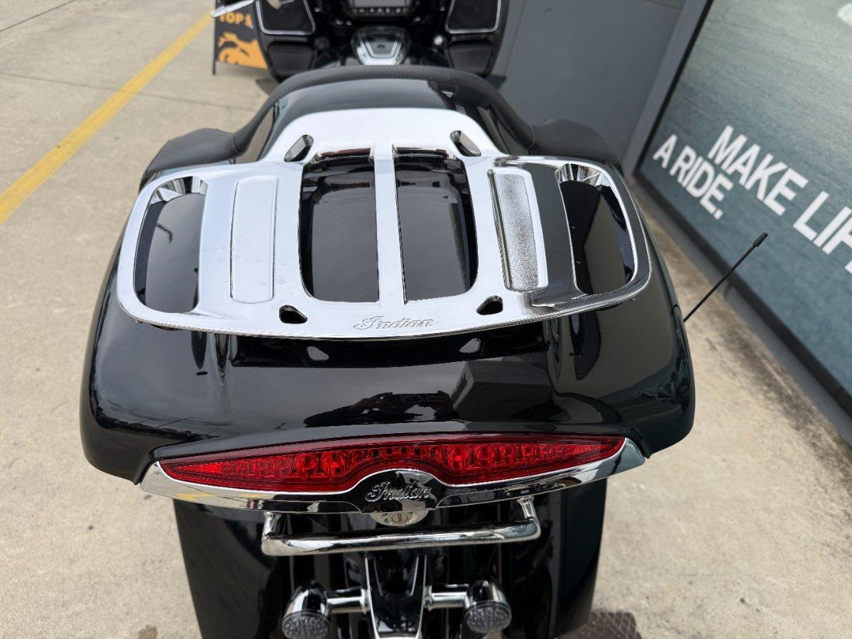2021 INDIAN CHALLENGER LIMITED ROAD