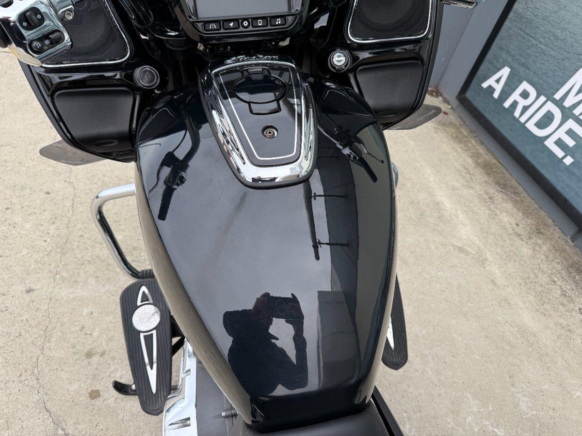 2021 INDIAN CHALLENGER LIMITED ROAD