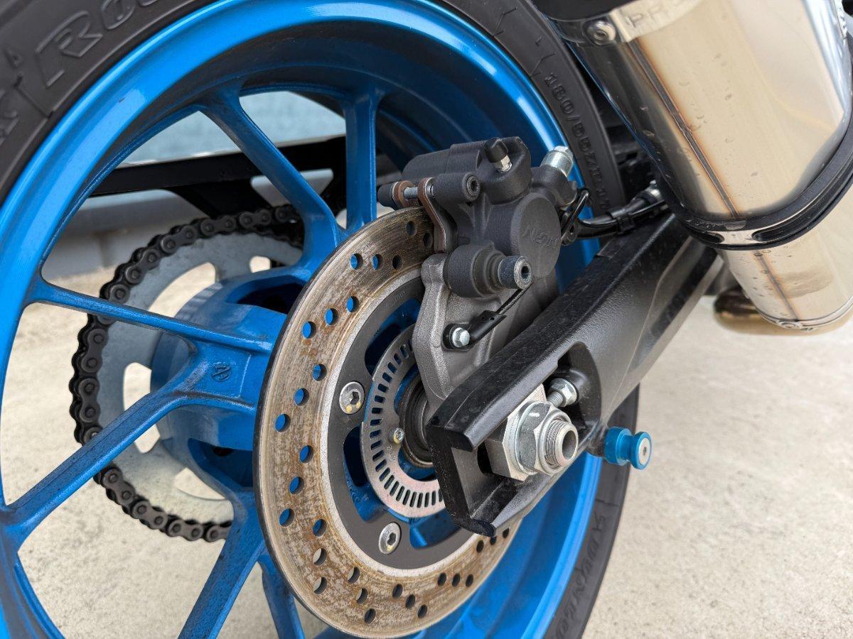 2023 SUZUKI GSX-8S ROAD