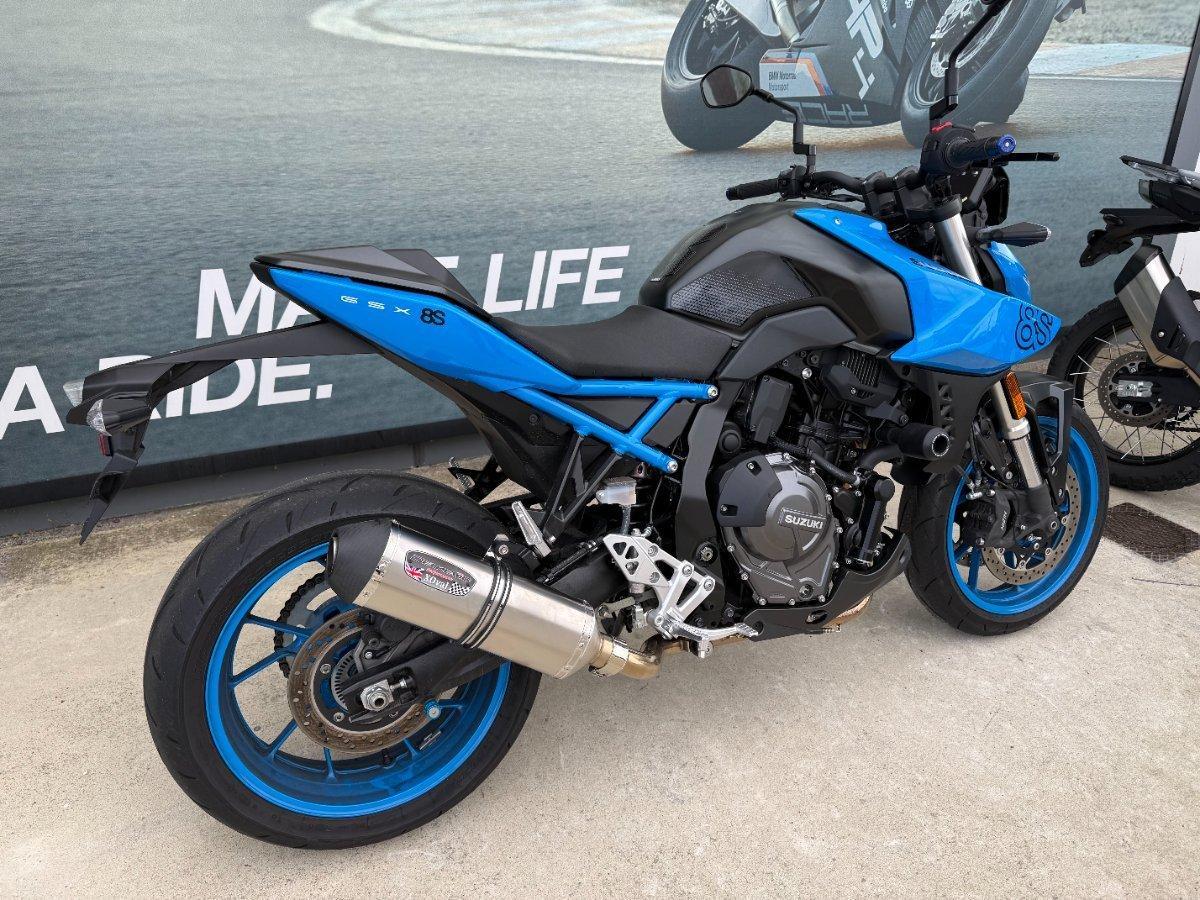 2023 SUZUKI GSX-8S ROAD
