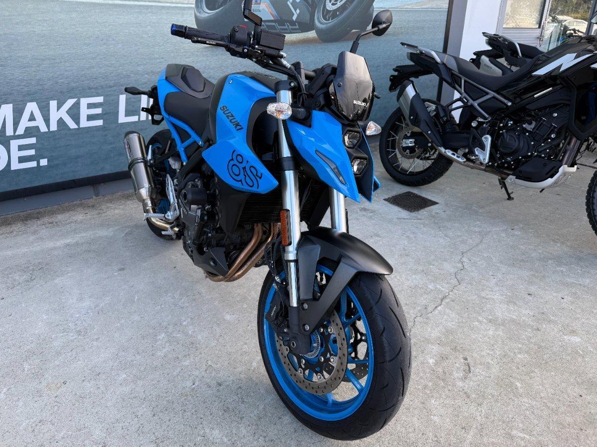 2023 SUZUKI GSX-8S ROAD