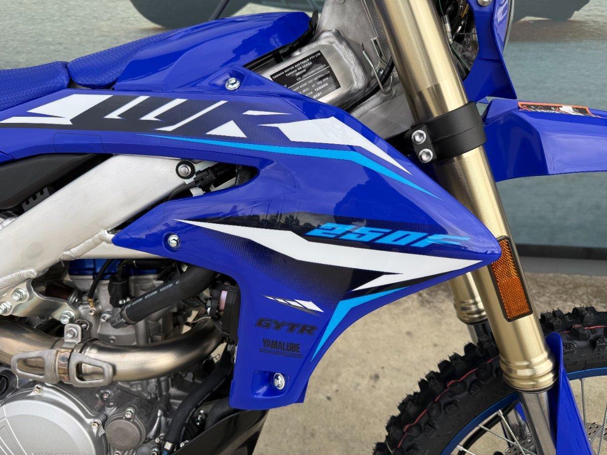 2026 YAMAHA WR250F ENDURO
