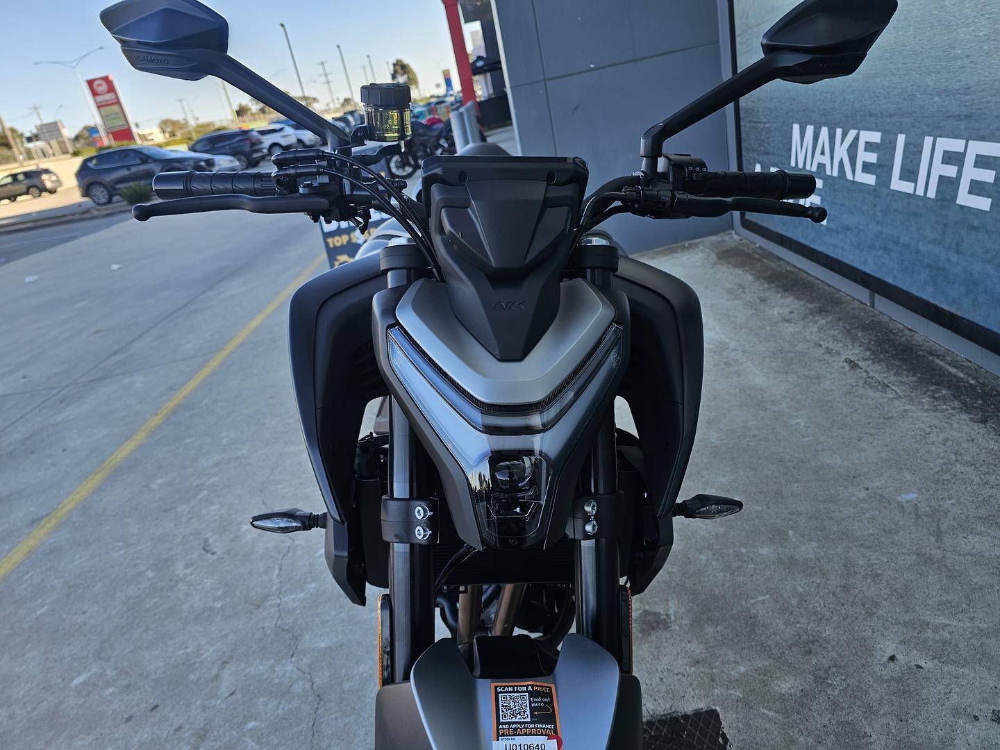 2026 CFMOTO 450 NK ROAD