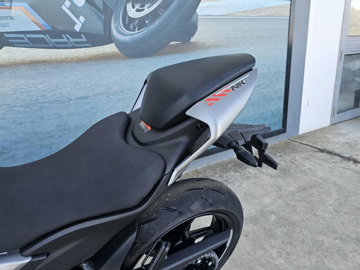 2026 CFMOTO 450 NK ROAD