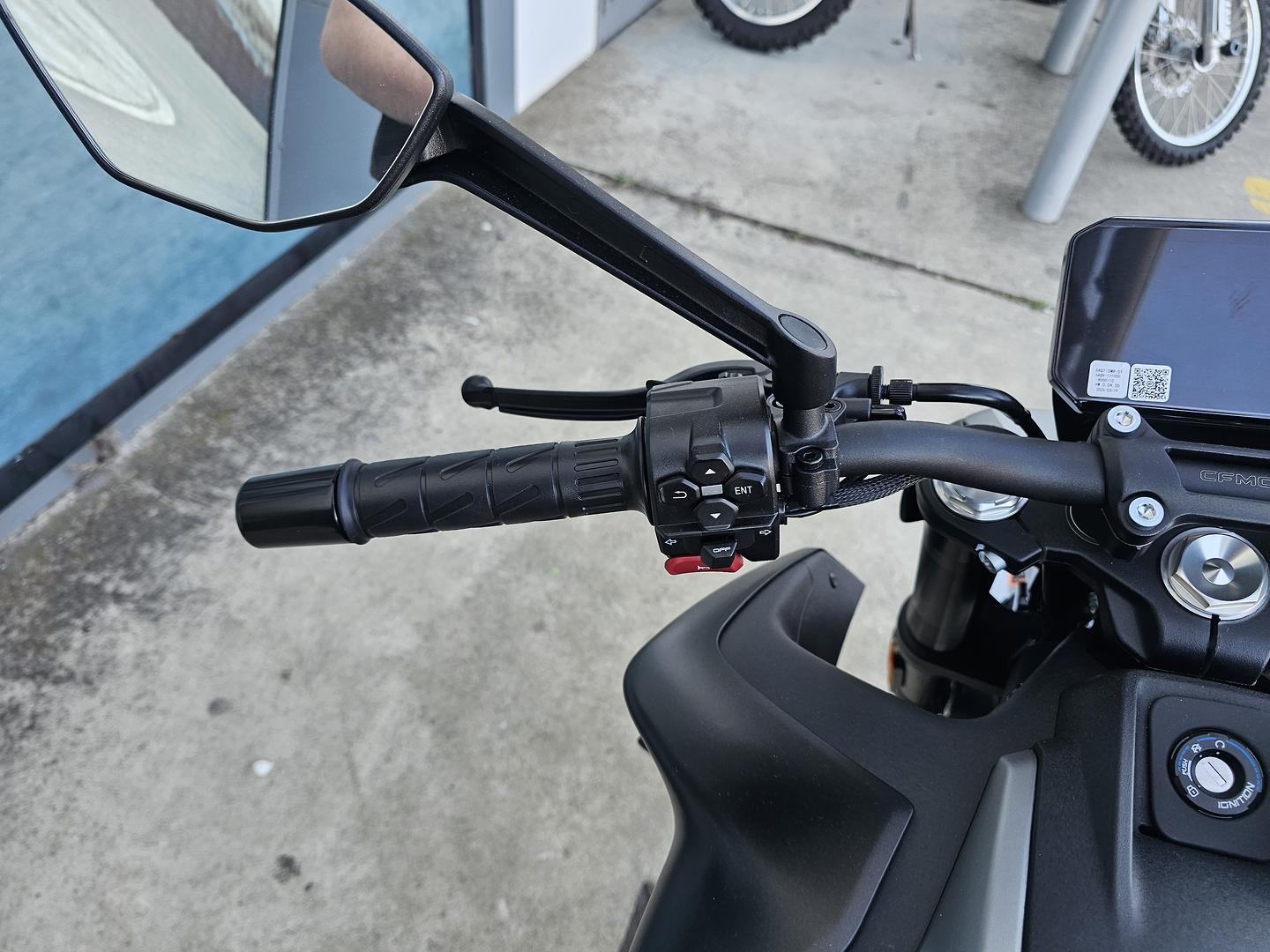 2026 CFMOTO 450 NK ROAD