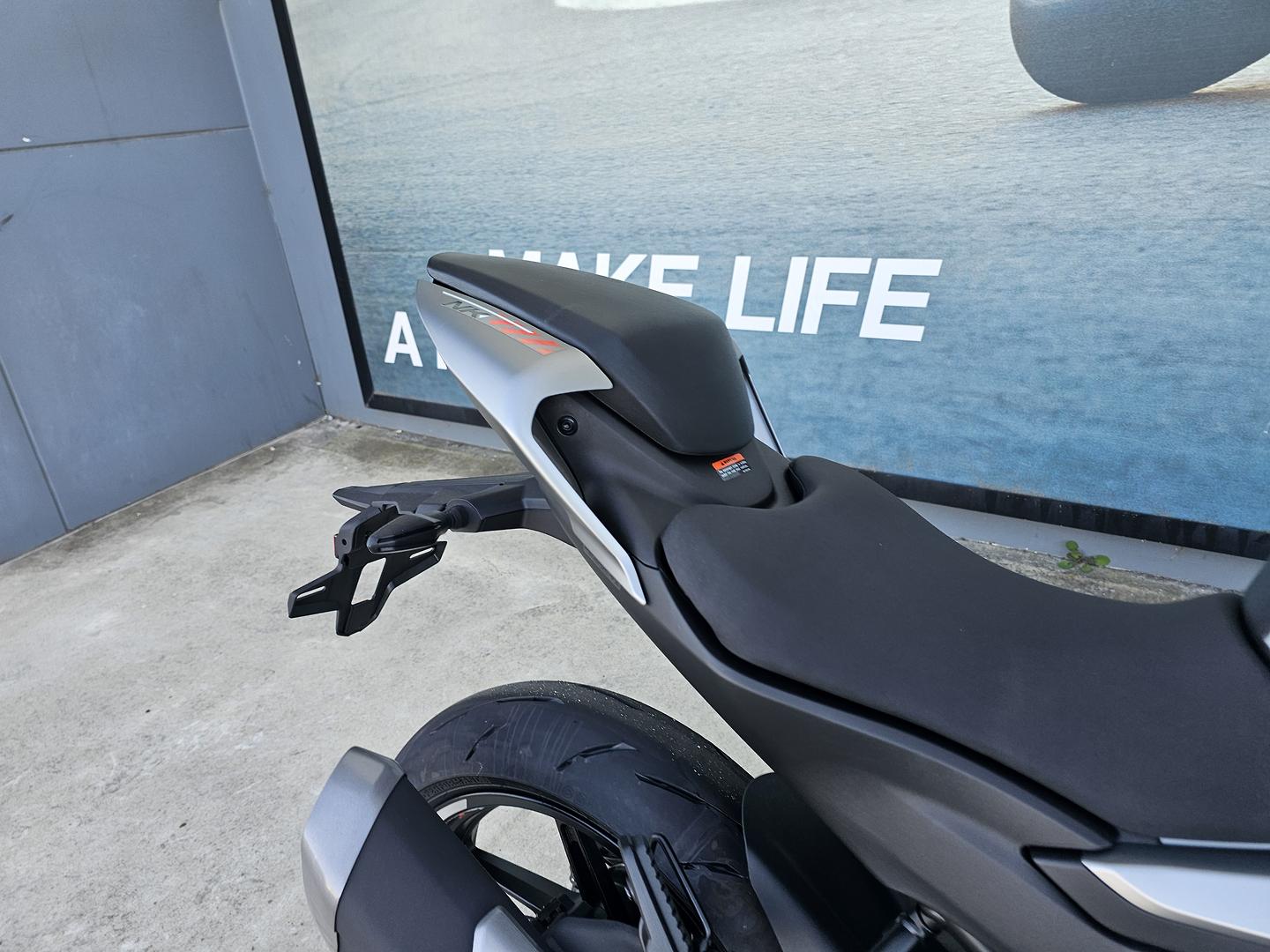2026 CFMOTO 450 NK ROAD