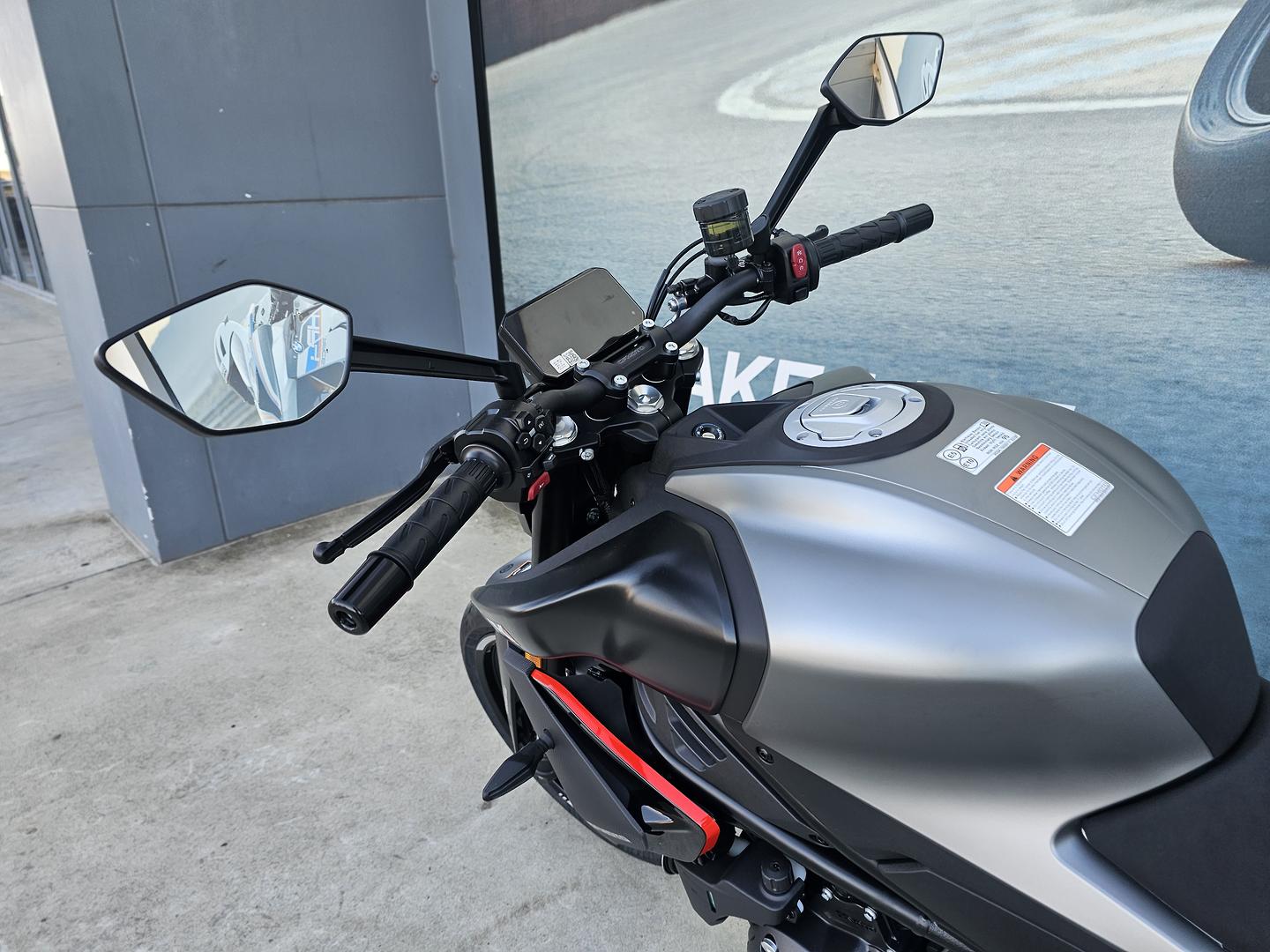 2026 CFMOTO 450 NK ROAD
