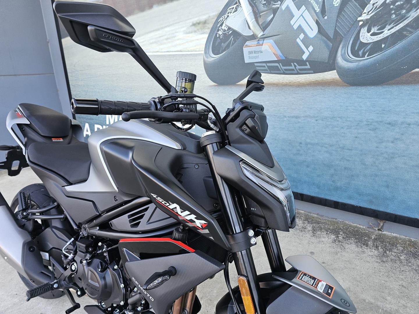 2026 CFMOTO 450 NK ROAD