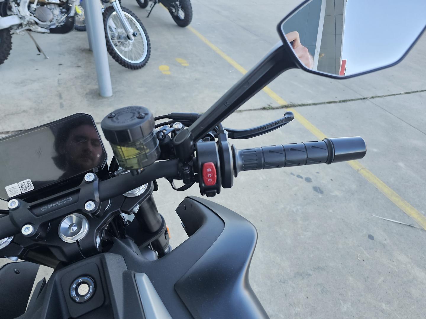 2026 CFMOTO 450 NK ROAD