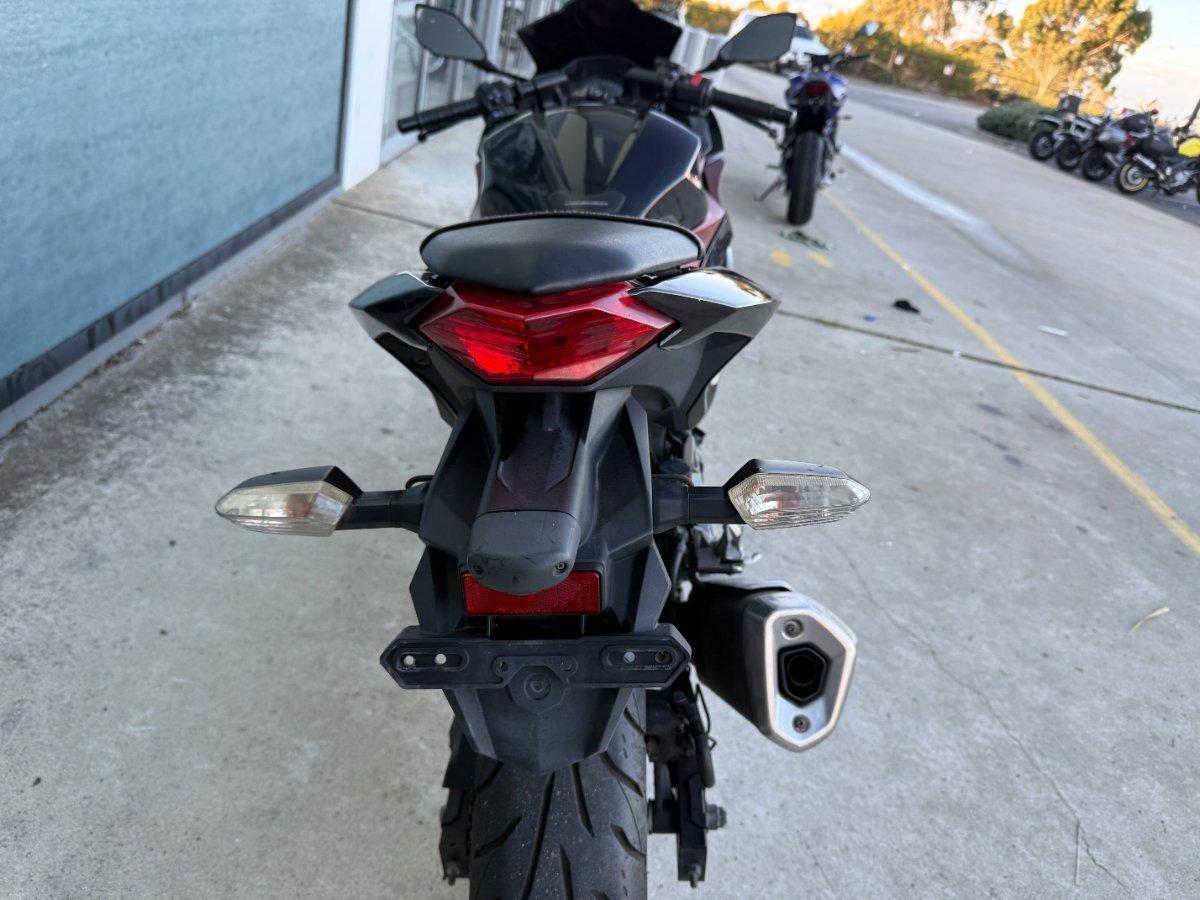 2013 KAWASAKI NINJA 300 ABS SPORTS