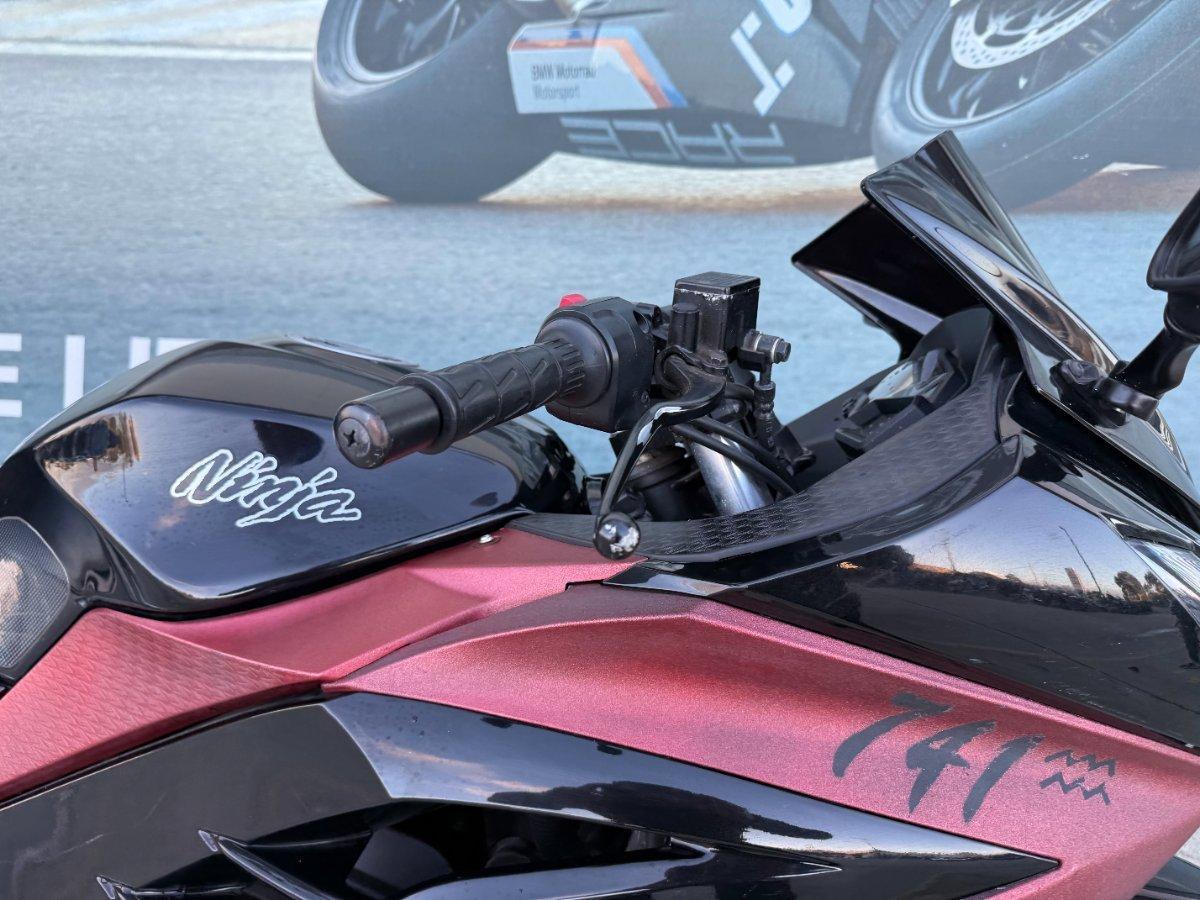 2013 KAWASAKI NINJA 300 ABS SPORTS