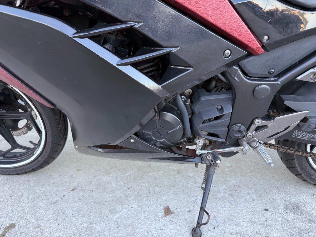 2013 KAWASAKI NINJA 300 ABS SPORTS