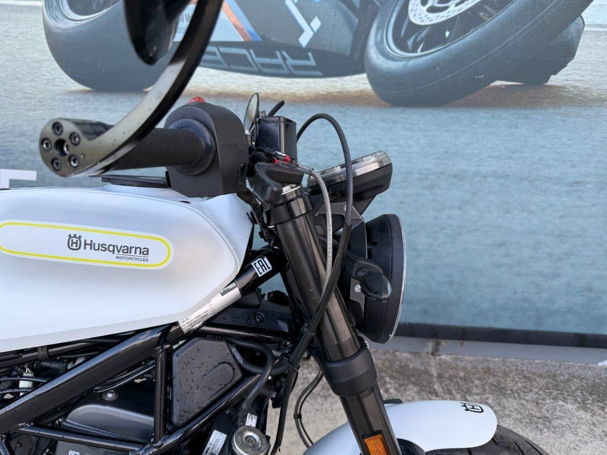 2018 HUSQVARNA VITPILEN 401 ROAD