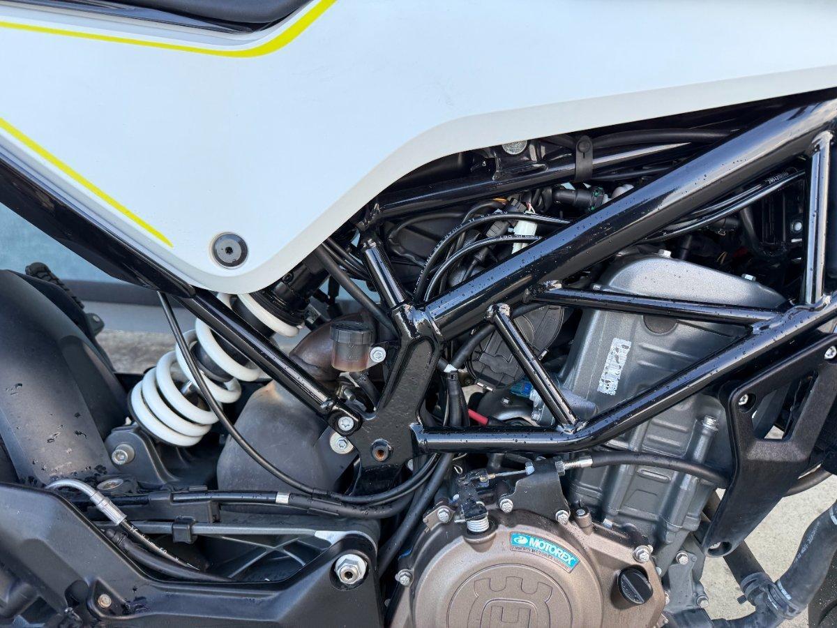 2018 HUSQVARNA VITPILEN 401 ROAD