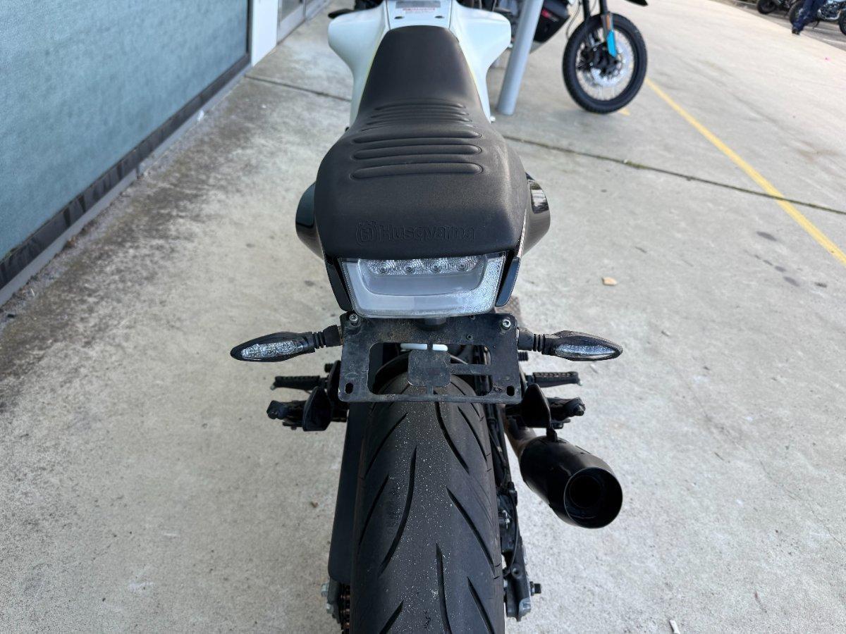 2018 HUSQVARNA VITPILEN 401 ROAD