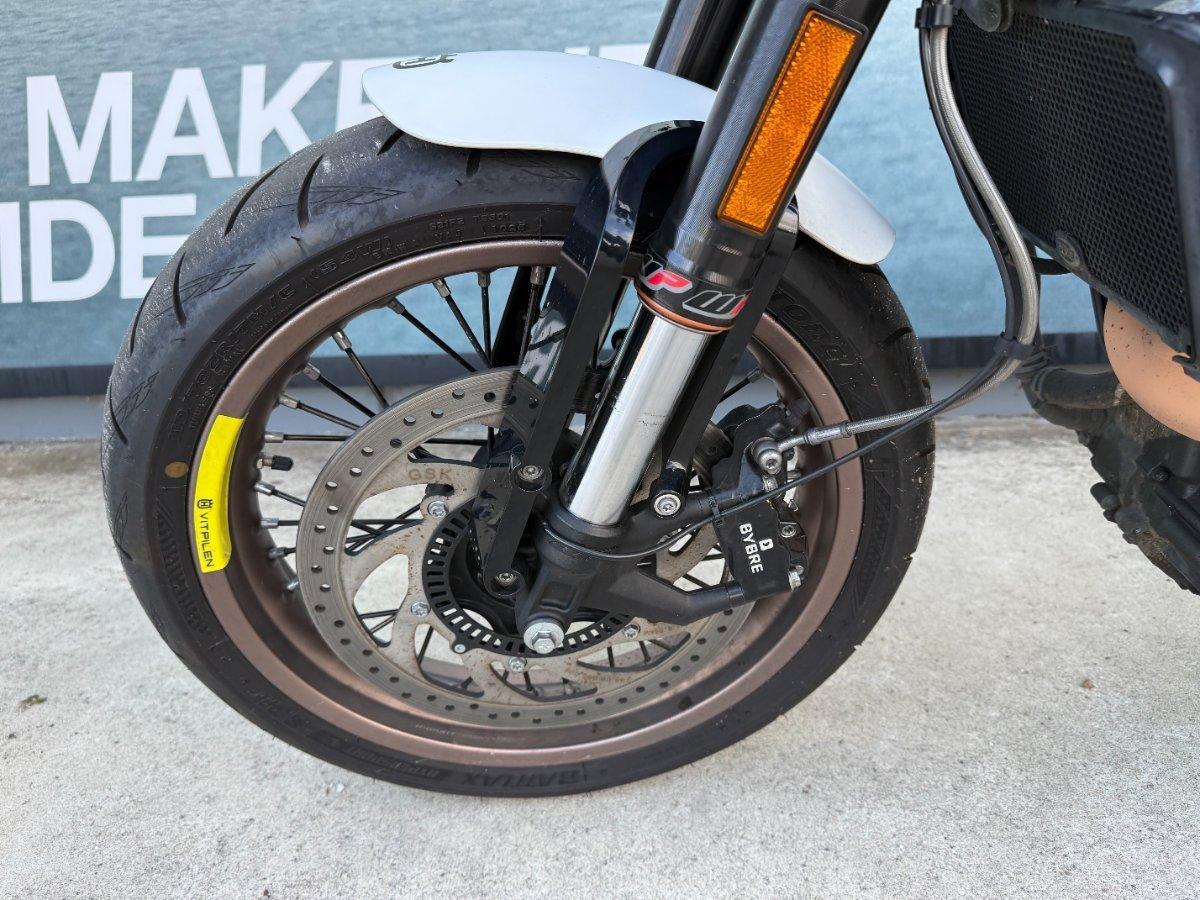 2018 HUSQVARNA VITPILEN 401 ROAD