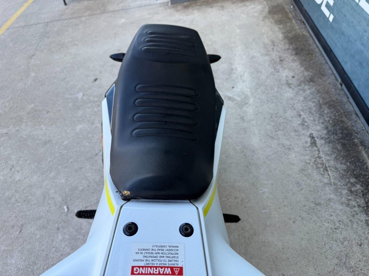 2018 HUSQVARNA VITPILEN 401 ROAD