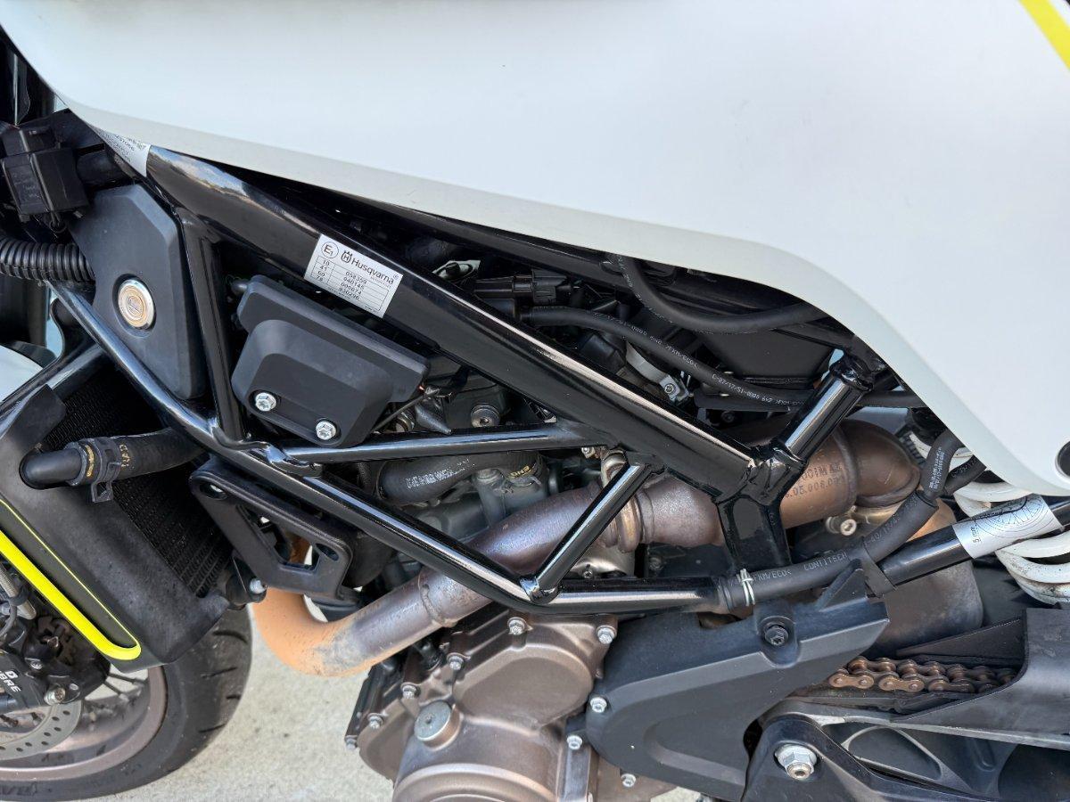 2018 HUSQVARNA VITPILEN 401 ROAD