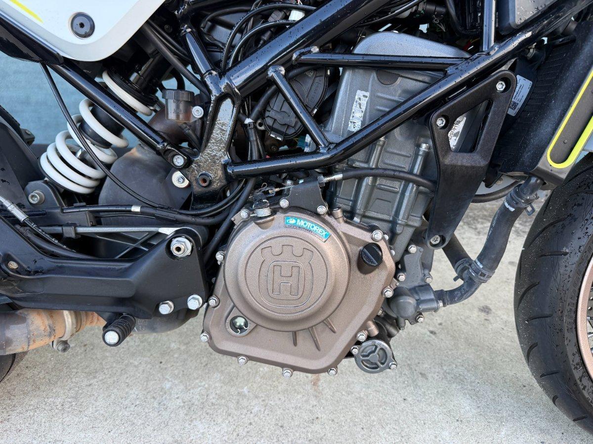 2018 HUSQVARNA VITPILEN 401 ROAD