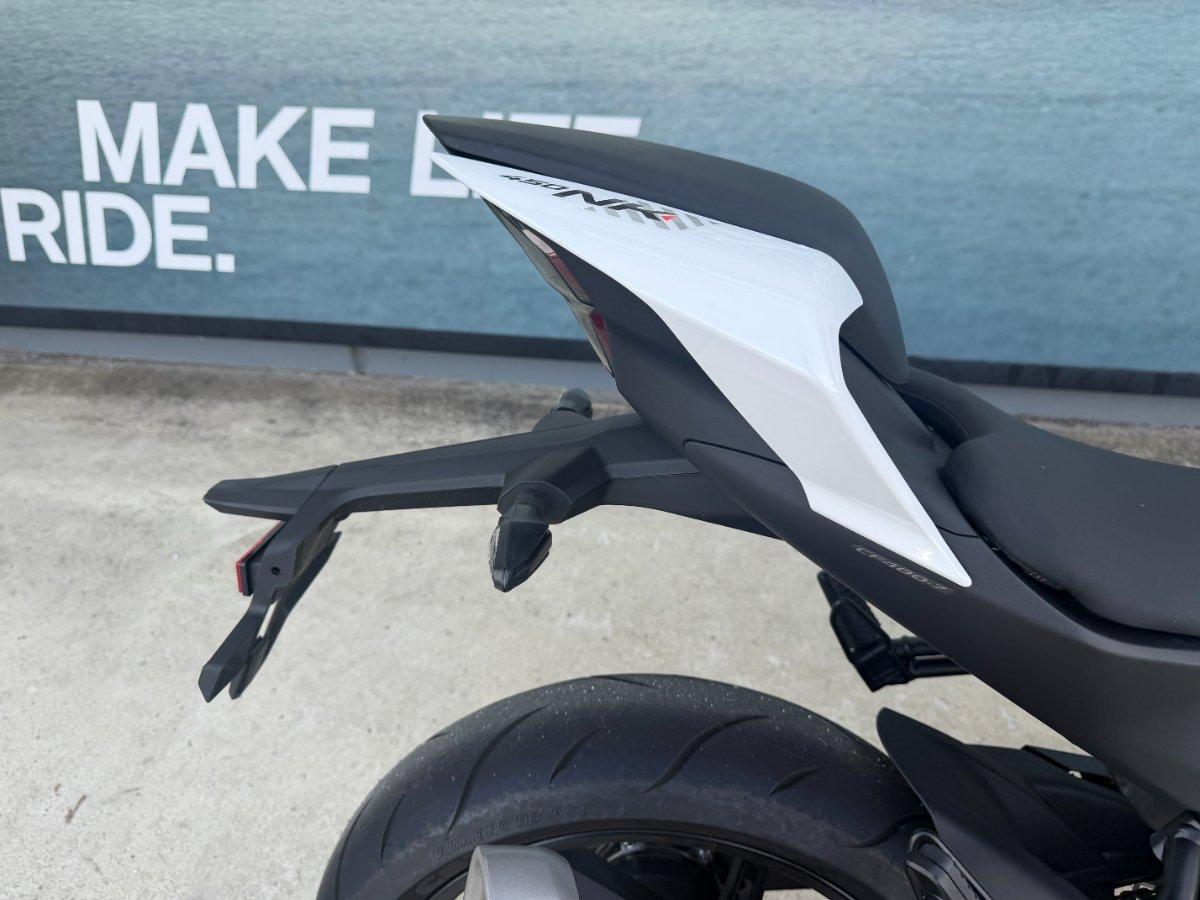 2025 CF MOTO 450 NK ROAD