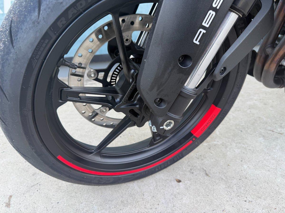 2025 CF MOTO 450 NK ROAD