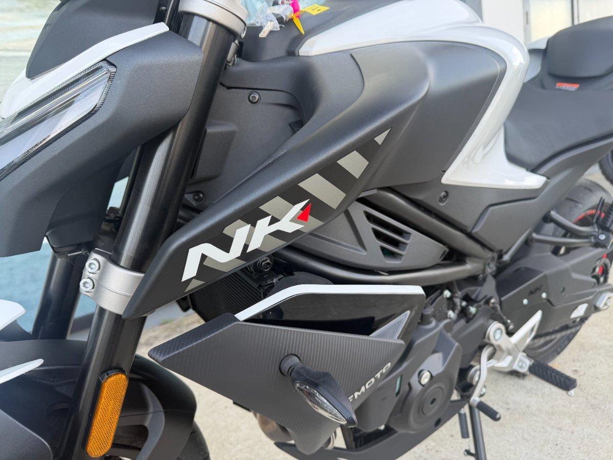 2025 CF MOTO 450 NK ROAD