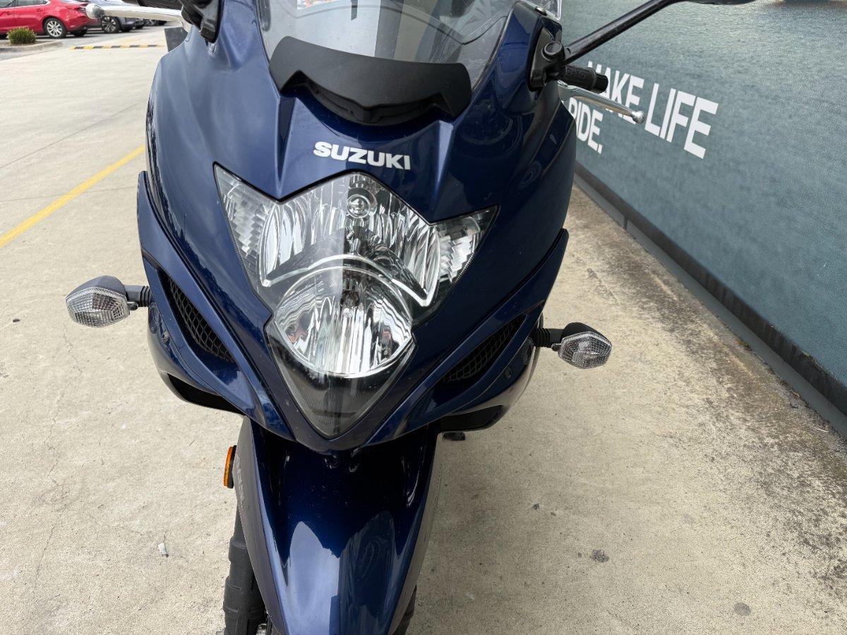 2010 SUZUKI GSX1250FA ROAD