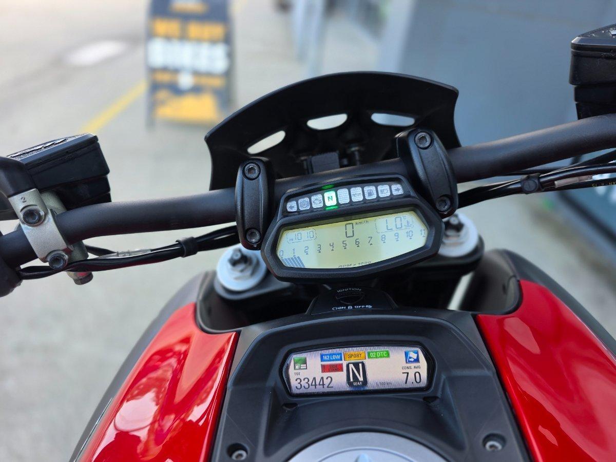 2015 DUCATI DIAVEL CARBON CRUISER