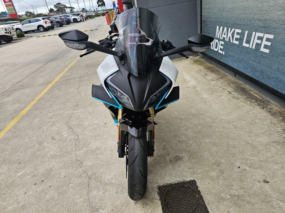 2023 CF MOTO 450 SR ABS ROAD